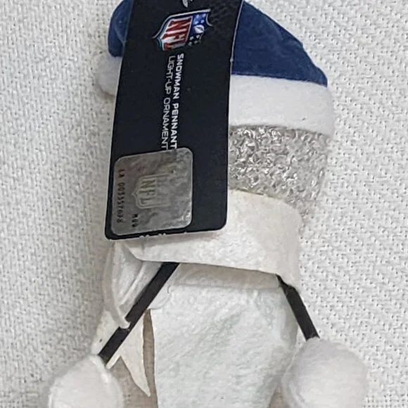 LAST CALLLLLL Snowman Pennant Indianapolis Colts Happy Holiday Light Up Ornament - Picture 9 of 16